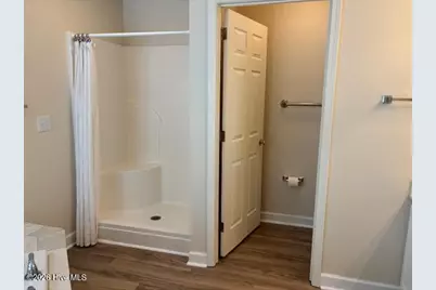 424 Commerce Avenue #D, Morehead City, NC 28557 - Photo 18