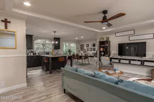 314 Jones St, Emerald Isle, NC 28594 - Photo 6