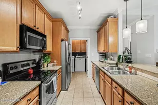 1820 Jennifer Ln, Fayetteville, NC 28314 - Photo 6