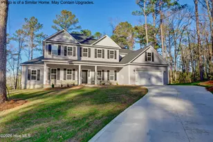 901 Montague Ct, Jacksonville, NC 28546 - Photo 2
