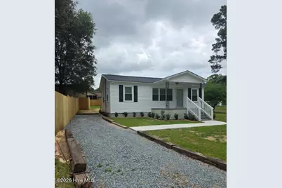 112 Hillview Street, Candor, NC 27229 - Photo 4