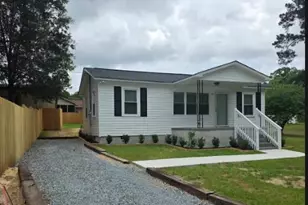 112 Hillview St, Candor, NC 27229 - Photo 4