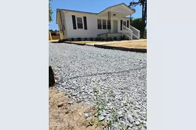112 Hillview Street, Candor, NC 27229 - Photo 6