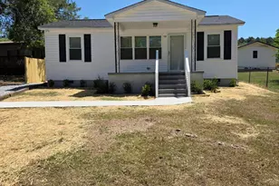 112 Hillview St, Candor, NC 27229 - Photo 6