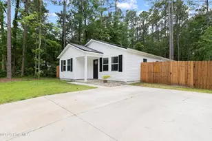 629 Walnut Dr, Jacksonville, NC 28540 - Photo 2