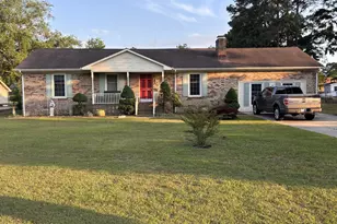2485 Pine Knoll Dr, Kinston, NC 28504 - Photo 1