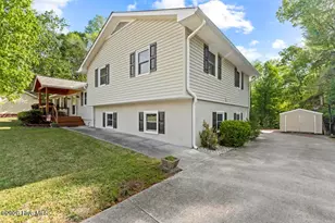 222 Edgewood Dr, Jacksonville, NC 28546 - Photo 2