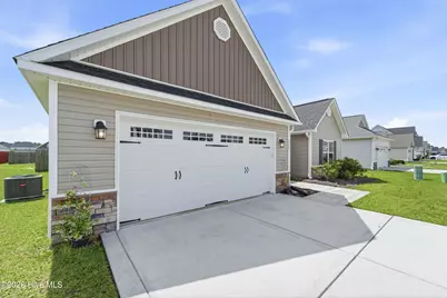 289 Crossroads Store Drive, Jacksonville, NC 28546 - Photo 4