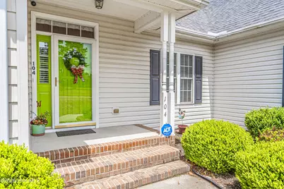 104 Trestle Street, Hamlet, NC 28345 - Photo 2