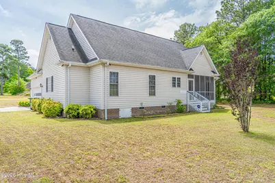 104 Trestle Street, Hamlet, NC 28345 - Photo 8