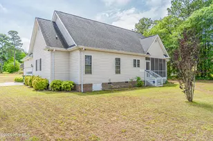 104 Trestle St, Hamlet, NC 28345 - Photo 8