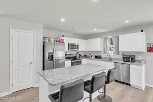 1053 Sharron Crk Dr, Shallotte, NC 28470 - Photo 8