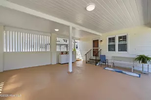102 S Fodale Ave, Southport, NC 28461 - Photo 32