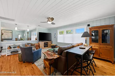 102 S Fodale Avenue, Southport, NC 28461 - Photo 6