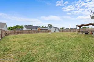 202 Maidstone Dr, Richlands, NC 28574 - Photo 36