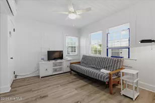 715 Carolina Beach Ave N, Carolina Beach, NC 28428 - Photo 26