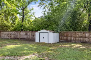 910 Beasley's Mill Rd, Warsaw, NC 28398 - Photo 18