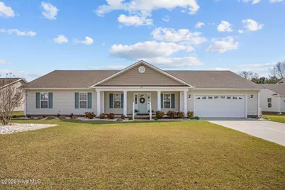 203 Pigeon Lane, Swansboro, NC 28584 - Photo 1