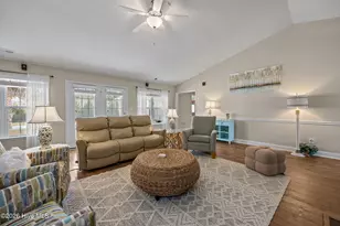 203 Pigeon Ln, Swansboro, NC 28584 - Photo 10