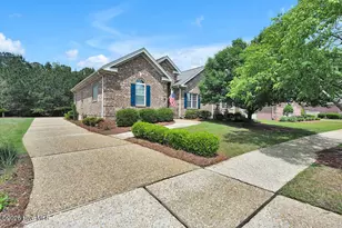 1018 Leesburg Dr, Leland, NC 28451 - Photo 4