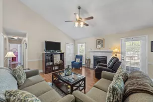 1902 Pinetree Dr, New Bern, NC 28562 - Photo 14