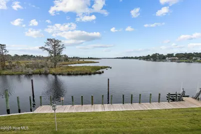 24 Batts Hill Road, New Bern, NC 28562 - Photo 2