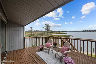 24 Batts Hill Rd, New Bern, NC 28562 - Photo 4