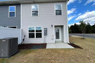201 Maddox Dr, Aberdeen, NC 28315 - Photo 28