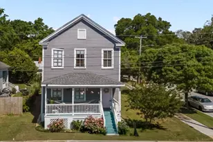 402 Dunn St, New Bern, NC 28560 - Photo 1