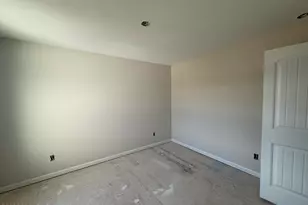109 Crossvine St, Selma, NC 27576 - Photo 8