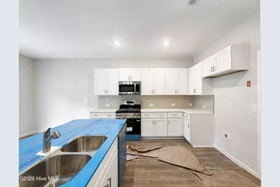 109 Crossvine Street, Selma, NC 27576 - Photo 6