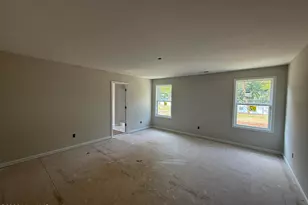 109 Crossvine St, Selma, NC 27576 - Photo 6