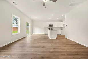 109 Crossvine St, Selma, NC 27576 - Photo 6