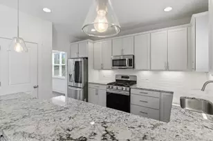 672 Coniston Dr SE, Leland, NC 28451 - Photo 6