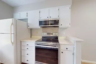 1203 Wilshire Cir, Aberdeen, NC 28315 - Photo 12