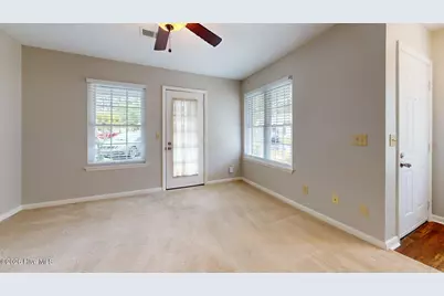 1203 Wilshire Circle, Aberdeen, NC 28315 - Photo 8