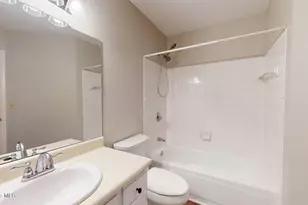1203 Wilshire Cir, Aberdeen, NC 28315 - Photo 20