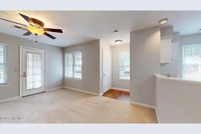 1203 Wilshire Circle, Aberdeen, NC 28315 - Photo 6