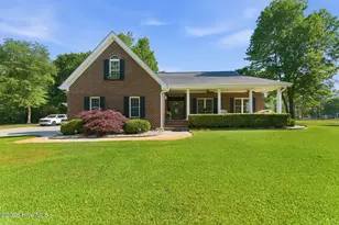 410 Whitebridge Rd, Hampstead, NC 28443 - Photo 2