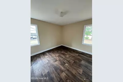 809 Fox Street, Elizabethtown, NC 28337 - Photo 8