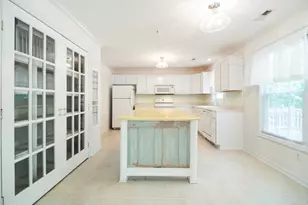 1643 Chadwick Shores Dr, Sneads Ferry, NC 28460 - Photo 18