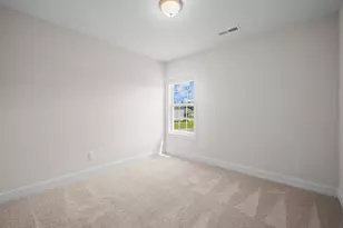 209 Verrazzano Ln, Jacksonville, NC 28546 - Photo 18