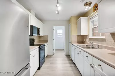 280 Crystal Road, Southport, NC 28461 - Photo 10