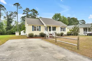 280 Crystal Rd, Southport, NC 28461 - Photo 2