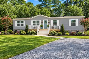 9115 E Calabash Dr SW, Calabash, NC 28467 - Photo 2