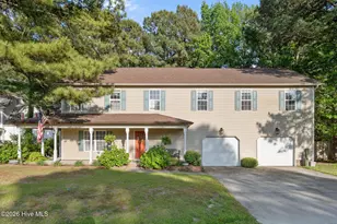 309 Osprey Point Dr, Sneads Ferry, NC 28460 - Photo 2