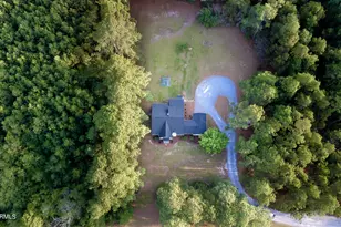 563 Eagle Springs Rd, Eagle Springs, NC 27242 - Photo 4
