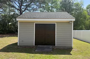 1601 Benvenue Forest Rd, Rocky Mount, NC 27804 - Photo 4