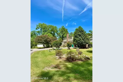 407 4th Street, Bladenboro, NC 28320 - Photo 4
