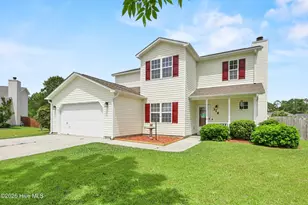 316 Mann St, Hubert, NC 28539 - Photo 2
